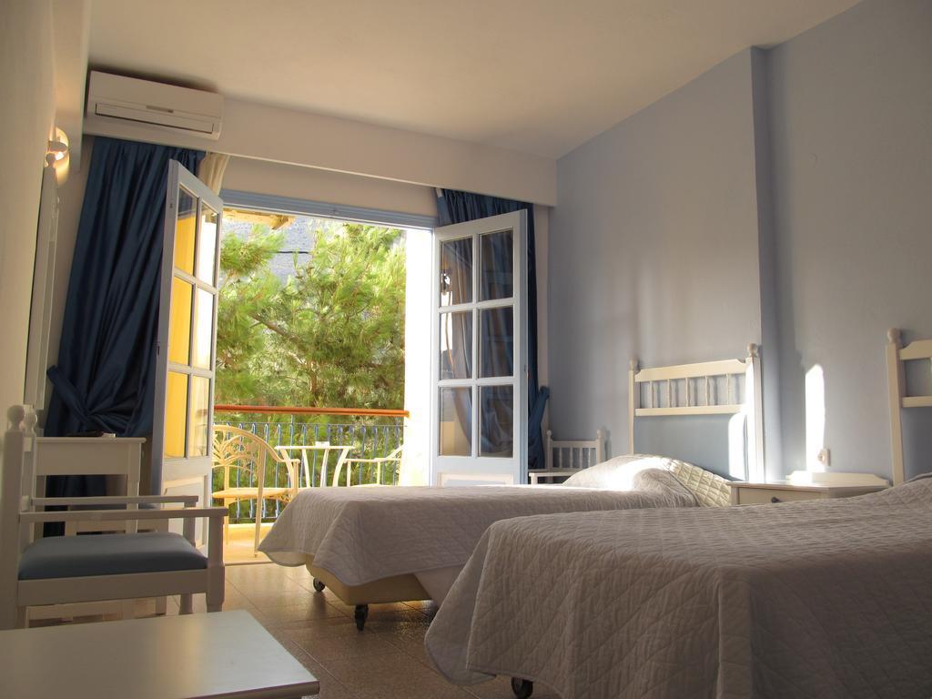Pedi Beach Hotel Sými Luaran gambar