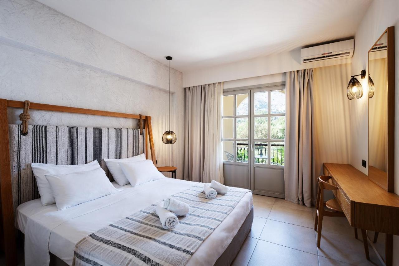 Pedi Beach Hotel Sými Luaran gambar