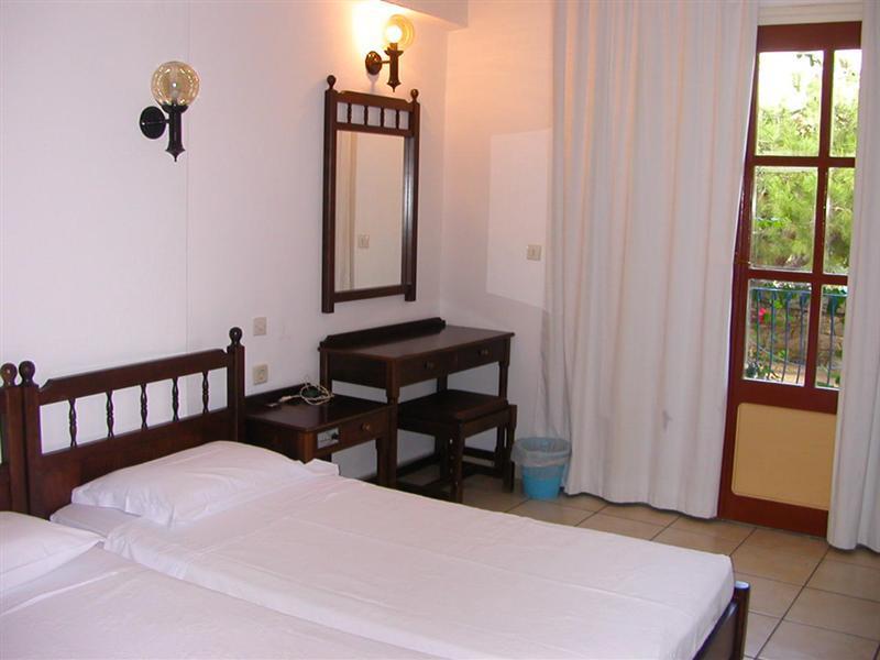 Pedi Beach Hotel Sými Luaran gambar
